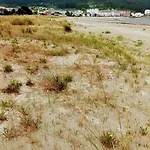 Piso Luminoso Y Acogedor En Primera Línea De Playa Covas Viveiro * San Pedro de Viveiro