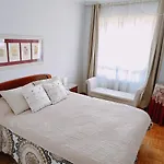 Piso Luminoso Y Acogedor En Primera Línea De Playa Covas Viveiro Apartamento San Pedro de Viveiro