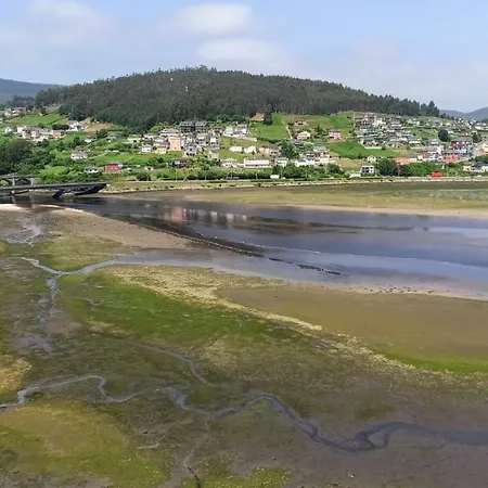 Piso Luminoso Y Acogedor En Primera Linea De Playa Covas Viveiro Apartament *