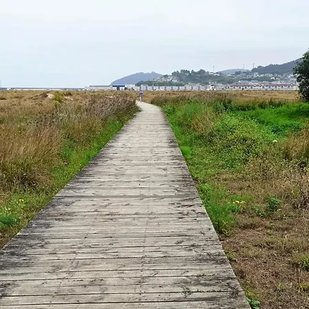 Piso Luminoso Y Acogedor En Primera Linea De Playa Covas Viveiro Apartment *