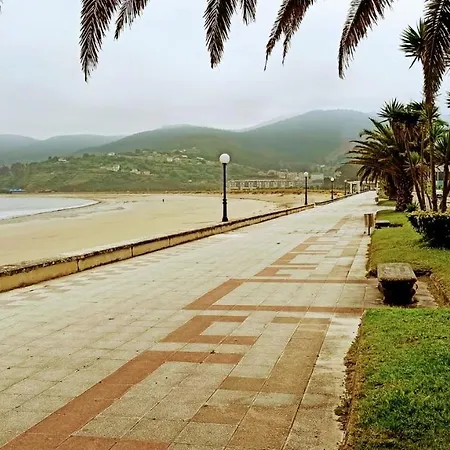 Piso Luminoso Y Acogedor En Primera Linea De Playa Covas Viveiro